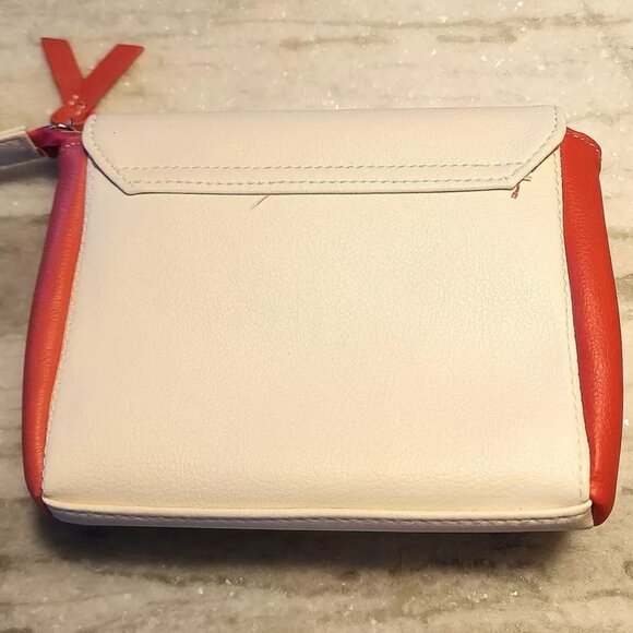 Diptyque X Qatar Airways First Class Pouch Amenities Set Limited Edition - Picture 2 of 9